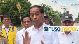 Jokowi Cek Jalan Rusak di Jambi Pakai Mobil 'Indonesia 1' (Tangkapan Layar)