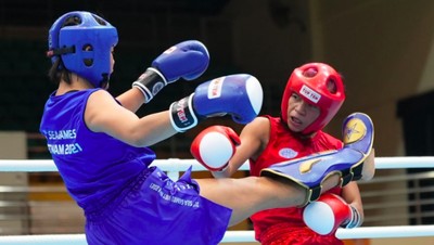 Atlet kick boxing putri Diandra Ariesta Pieter sukses raih medali emas SEA Games 2023.