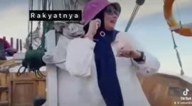 Foto. Goyangan Anggota DPRD Sumenep (Sumber: SS Video) 