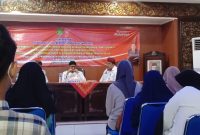 Foto. Penyerahan Bantuan Sosial Dinsos P3A Sumenep kepada 107 Mahasiswa Sumenep