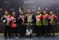 Foto. Bupati Ra Achmad Fauzi bersama Pejabat di Lingkungan Pemkab Sumenep usai Terima predikat WTP Ke-7