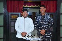 Foto. Komandan Pangkalan Utama TNI AL (Danlantamal) V Laksma TNI Dr. Arya Delano SE, M.Pd, M.Han (Kanan), Bupati Sumenep Dr H Achmad Fauzi Wongsojudo, SH.,MH (Kiri) 