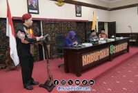 Foto. Dr Ir Arif Firmanto, S.TP., M.Si.IPU Kepala Bappeda Sumenep saat menyampaikan Laporannya dalam Rancangan Awal RPJMD 2025-2029