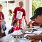 Foto. Tampak Peserta Melakukan Registrasi di Meja Panitia. 