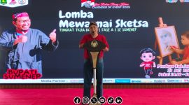 Foto. Kepala Dinas Kebudayaan, Pemuda Olahraga dan Pariwisata (Disbudporapar) kabupaten Sumenep, Mohammad Iksan S.Pd., MT saat membuka Kegiatan Lomba Mewarnai Sketsa Bung Karno. 