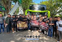 Foto. Rombongan Tenaga Honorer Kabupaten Sumenep