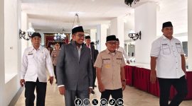 Foto. Bupati Sumenep Dr H Achmad Fauzi Wongsojudo saat menghadiri Pengukuhan Pengurus PKDI Sumenep mendamping Ketua DPD PKDI Jawa Timur. 