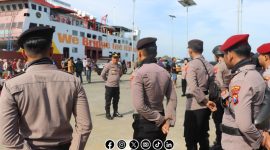 Foto. Pelepasan Patroli Safari kepulauan oleh Kapolres Sumenep di Pelabuhan Kalianget Sumenep