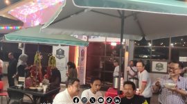 Foto. Ramah Tamah di Acara Anniversary ke-8 Tahun MR Ball dan Anniversary ke-15 Tahun JBL Resto - Karaoke