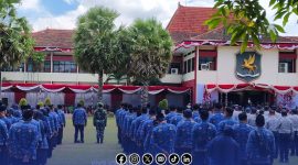 Foto. Upacara HUT RI ke-80 dihalaman Pemkab Sumenep