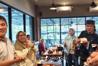 Foto. Ulang Tahun Pimred Detikzone.id bersama Aktivis, Advocat, Media dan Pejabat. 