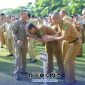 Foto. Momentum Purna Tugas Sekda Edy Rasyadi bersama para ASN di Upacara Hari Senin, 25 Agustus 2025.