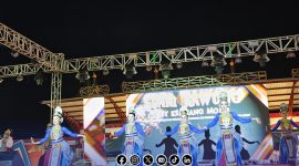 Foto. Tari kawung asal Situbondo di Madura culture Festival #3 Sumenep