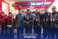 Foto. Kunjungan Bupati Sumenep ke Stand Milik Badan keuangan dan Aset Daerah (BKAD) sumenep di Pameran Pembangunan dalam rangka Madura Culture Festival #3 Tahun 2025