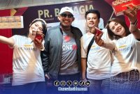 Foto. Kunjungan Bupati Sumenep ke Stand Milik PR Bahagia dalam Rangkaian Madura Night Vaganza 2025.