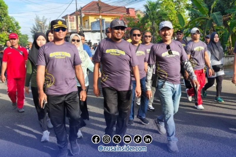 Foto. Bupati Sumenep Achmad Fauzi Wongsojudo bersama Eks AKD Sumenep Miskun Legiyono saat mengikuti JJS Desa Pangarangan Bersama Spectra Comp