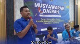 Foto. Ketua Terpilih, Khairul Umam S,Pd saat menyampaikan Sambutannya usai terpilih sebagai ketua DPD KNPI Sumenep, Selasa 9 September 2025.