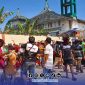Foto. Salahsatu peserta Karapan Sapi kabupaten Sumenep 2025 saat menghentikan laju Sapi di garis Finish. 