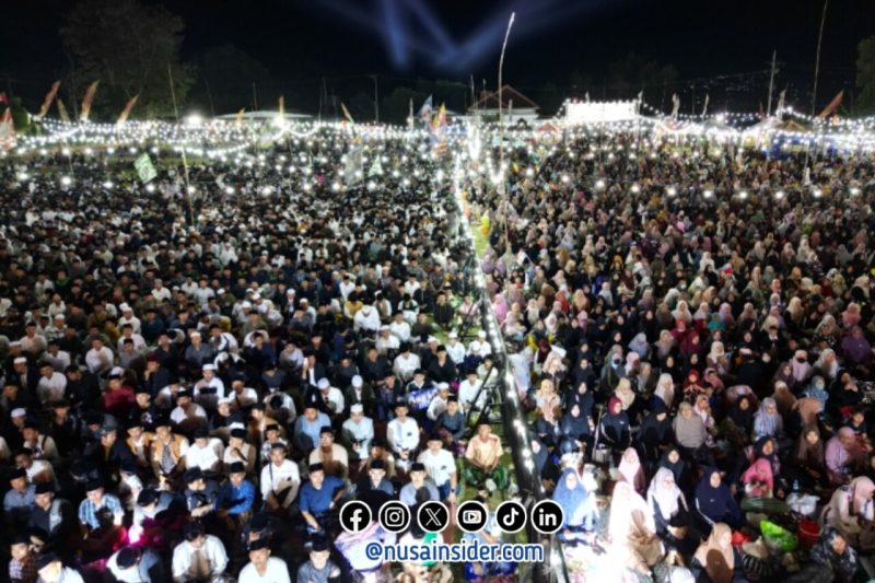 Foto. Ribuan Jamaah Padati Majlis Az-Zahir bersama PT Arinna Makmur Sejahtera di Kecamatan Tanding Sumenep