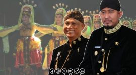 Foto. Bupati Sumenep, Dr H Achmad Fauzi Wongsojudo, SH.,MH (Kanan) Ka Disbudporapar Sumenep Mohammad Iksan, S.Pd.,MT (Kiri) 