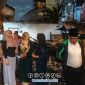 Foto. Dr Lia Istifhama, S.Sos.i., M.E.I saat berkunjung ke kebakaran rumah Warga