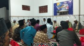 Foto. Peresmian Musolla dan Ambulance Umat Media Detikzone di desa Jadung kecamatan Dungke Sumenep sekaligus Santuanan Anak Yatim dan Duafa. 