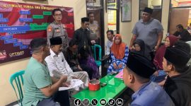 Foto. Polsek Lenteng saat memfasilitasi Terduga Kasus Pelecehan dan Pencurian warga Desa Ellak Daya kecamatan Lenteng Sumenep