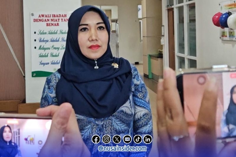Foto. Anggota DPD/MPR RI, Dr Lia Istifhama, S.Sos.i,. M.E.I saat dikonfirmasi sejumlah wartawan usai jenguk Santri Haikal di Rumah sakit