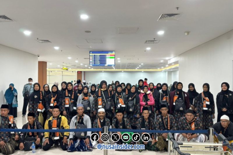 Foto. Pemberangkatan Jamaah Umrah Sultan ABJ