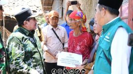 Foto. Kunjungan Wakil Bupati bersama Baznas Sumenep di Kepulauan Sapudi untuk menyalurkan Bantuan dan menyapa Warga 