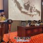 Foto. Bupati Sumenep, Dr H Achmad Fauzi Wongso judo, SH., MH saat menyampaikan Nota Keuangan Rancangan Anggaran Pendapatan dan Belanja Daerah (RAPBD) Tahun Anggaran 2026 dalam rapat paripurna bersama DPRD Kabupaten Sumenep, Jawa Timur.
