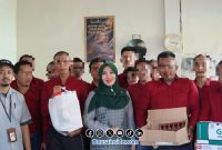 Foto. Pemberian Bansos kepada Pengguna narkoba di Rumah Rehab Ghana
