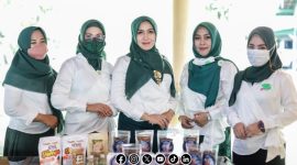Foto. Penggerak UMKM HKTI Jatim saat Bersama DPD RI Dr Lia Istifhama Beberapa Bulan Lalu