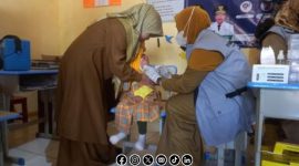 Foto. Imunisasi campak Puskesmas Pamolokan - Sumenep
