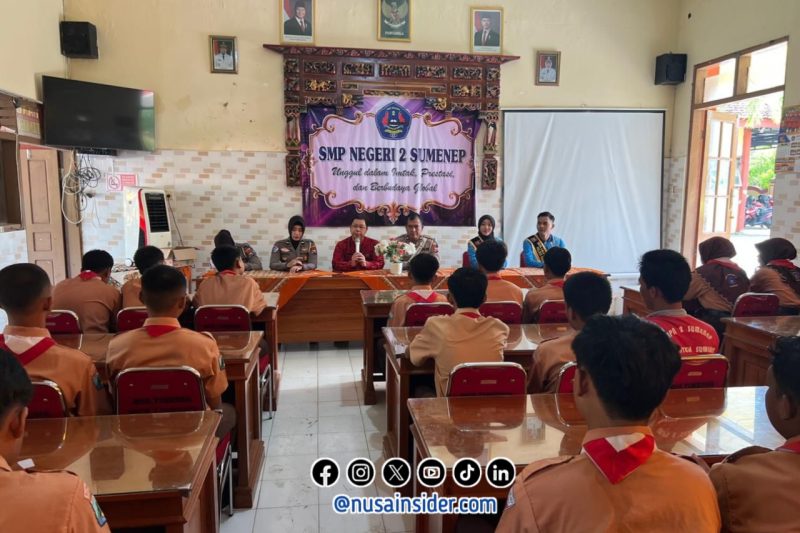 Foto. Kegiatan Police Goes To School di SMPN 2 Sumenep. 
