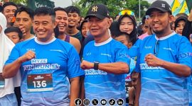 Foto Bersama Pelepasan Myze Fun Run 2025 di Sumenep yang dihadiri Langsung Banggar DPR RI MH Sa'id Abdullah, Bupati Achmad Fauzi Wongsojudo dan Forkopimda Setempat. 