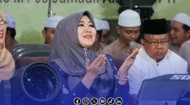 Foto. Senator Jatim, Ning Lia Saat menghadiri kegiatan Shalawat di Kabupaten Gersik-Jawa Timur. 