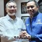 Foto. Ketua DPD PAN Sumenep Faisal Muhlis (Kanan), Zulkifli Hasan Ketua Umum PAN (Kiri) 