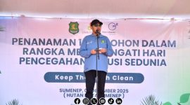 Foto. Bupati Sumenep, Dr H Achmad Fauzi Wongsojudo, SH., MH saat menyampaikan sambutannya di kegiatan penanaman Medco Energy 