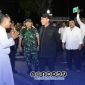 Foto. Bupati Sumenep Dr H Achmad Fauzi Wongsojudo, SH.,MH saat mengunjungi Gereja di Hari Natal. (Sumber Foto : Bangsapedia.com) 