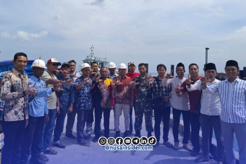 Foto. Warga dan Aktivis kepulauan Sapudi sumringah akibat Kawalan Replacement Pelabuhan di setujui ditjen Hubla. 