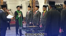 Foto. Pelantikan Komisioner Komisi Informasi Kabupaten Sumenep. 