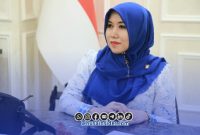 Foto. Senator Jatim, Ning Lia. 