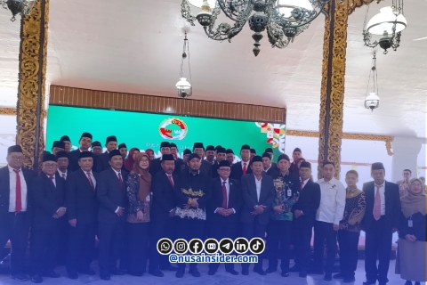 Foto. Proses pengukuhan Dekopinda Sumenep