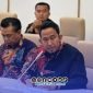 Foto. Bupati Sumenep Dr H Achmad Fauzi wongasojudo saat melakukan teken PLTS di dua kepulauan Sumenep