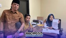 Foto. Korlap aksi Igusty Madani saat mengantarkan Surat ke Polres setempat. 