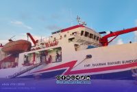 Foto. Tol Laut KMP DBS III Milik PT Sumekar saat pemberangkatan dari Pelabuhan Kalianget menuju Kepulauan Kangean
