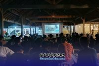 Foto. Nobar Film Dokumenter Pesta Babi Bersama PMII UPI Sumenep