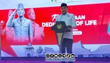 Foto. Ketua DPD KNPI Sumenep, Khairul Umam saat menyampaikan sambutannya dalam kegiatan Do'a sang Proklamator di pendopo agung keraton Setempat