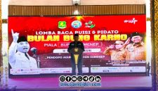 Foto. Pembukaan Lomba Baca Puisi dan Pidato Juni Bulan Bung Karno